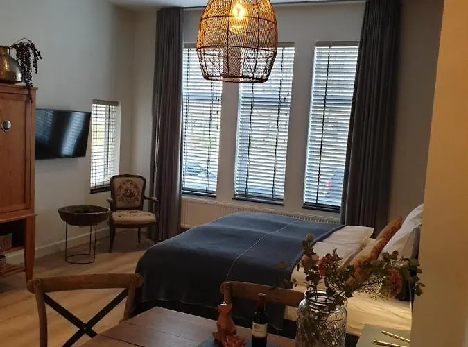 De Vossenheuvel فندق *